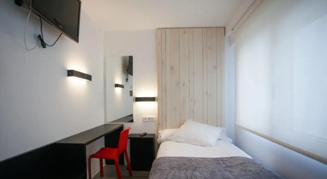 Одноместный номер Standard Hotel Lois