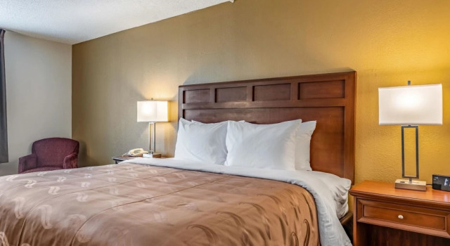 Knights Inn Bucyrus, Book Hotel Hoteller i Bucyrus med morgenmad, Morgenmad