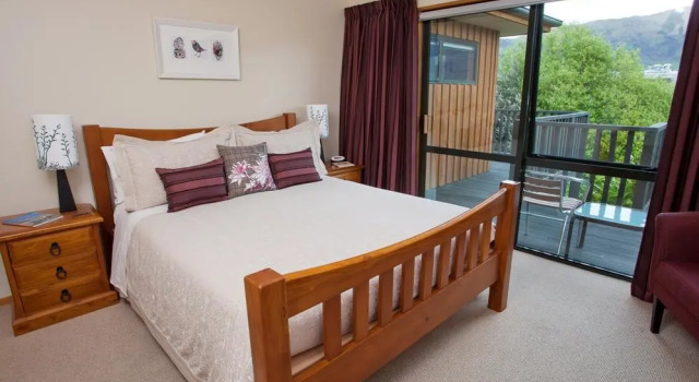 Wanaka Springs Lodge