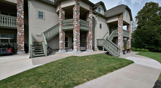 Unit 109 2 Bdrm/ 2 Ba 2 Bedroom Condo by RedAwning, Reserva ahora Hotel Birchwood 