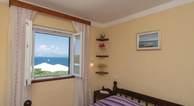 Amazing Home in Tankaraca With Wifi and 4 Bedrooms, Rezervați Hotel Vela Luka Korcula