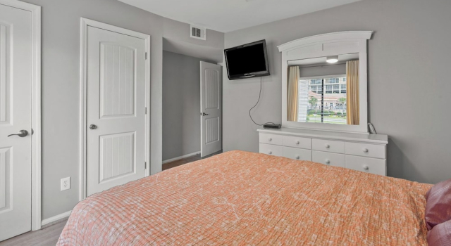 Sea Cloisters II Ocean Front Beach Retreat-101e, Забронировать Апартаменты/квартира Апартаменты Южной Каролины, Апартаменты/квартира