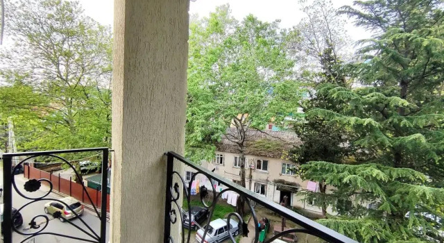 Сочи на три ночи на Кутаисской 1