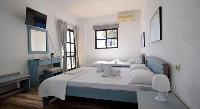Двухместный номер Standard с балконом и с красивым видом из окна Soulis Hotel