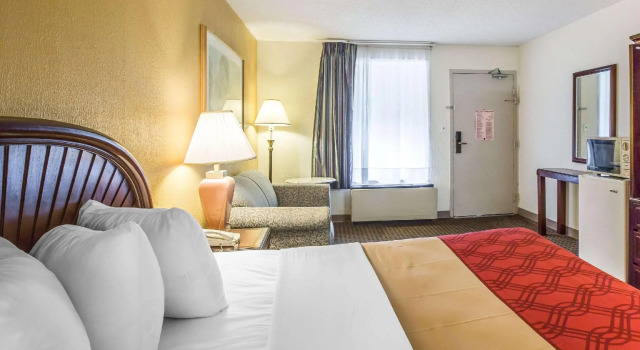 Двухместный номер Standard Rodeway Inn & Suites Carrollton