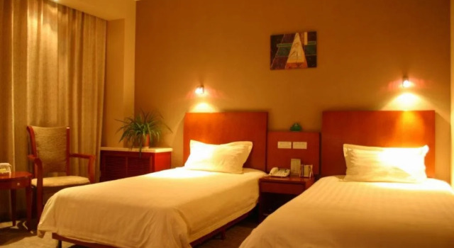 GreenTree Inn Liaoning Dalian Railway Station Expr