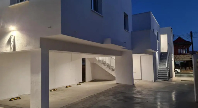 Tefkrou Anthia 9 apts, Забронировать Отель Отели Айия-Напа с парковкой, рядом с Парк развлечений Айа-Напа, Парковка