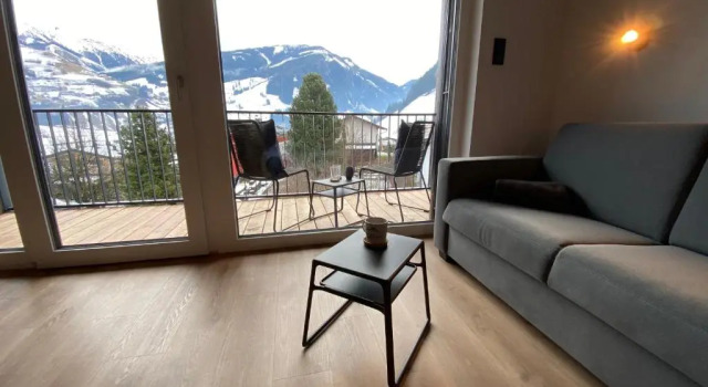 Апартаменты Simple Life Apartments