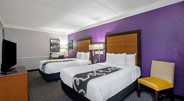 Четырёхместный номер Standard La Quinta Inn by Wyndham Sacramento North