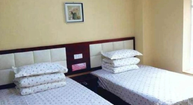 99 Fashion Hotel, Prenota Hotel Hotel a Hubei con parcheggio, Parcheggio