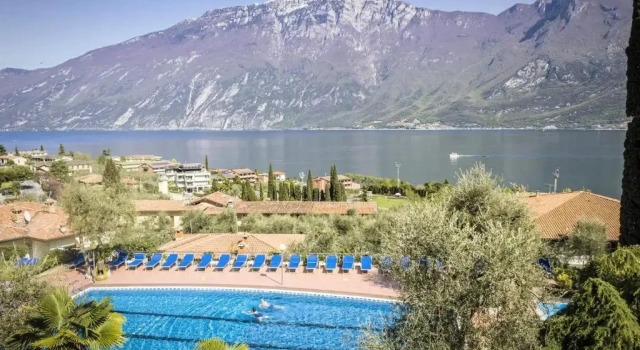Одноместный номер Superior с видом на озеро Aria Life Hotel