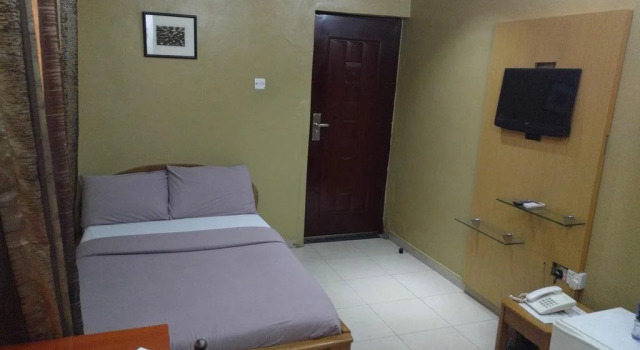 Whitehouse Msquare Hotel, Book Hotel Hotels in Lagos with a Pool, Swimming Pool