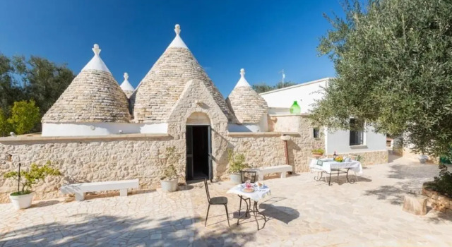 Коттедж Trullo Oron Call