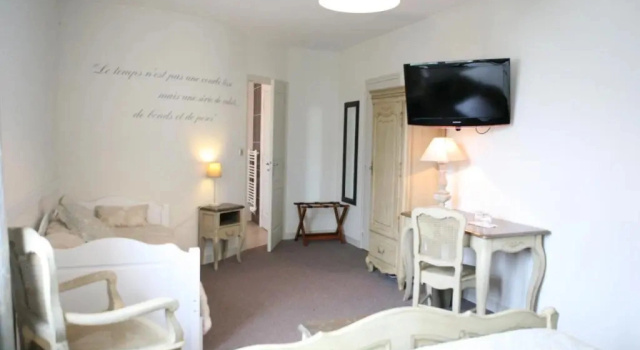 Четырёхместный семейный номер Standard CitHotel La Villa Julia