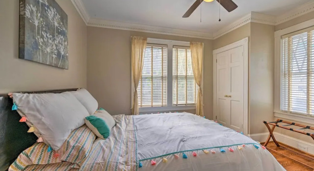 Bright Greensboro Escape ~ 1 Mi to Downtown, Book Feriehus Greensboro North Carolina