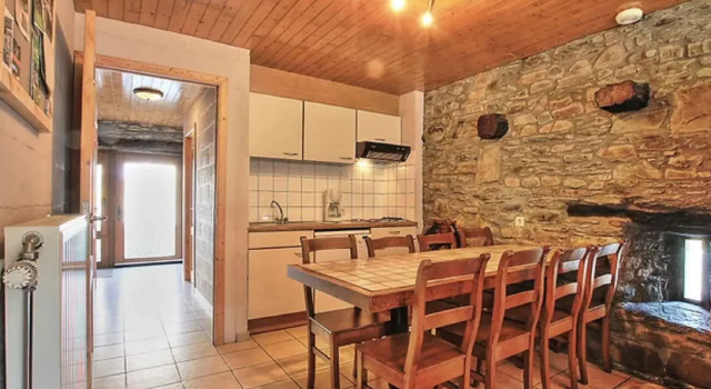 Rustic Holiday Home in Sainte-ode With Garden, Rezerwuj Dom wakacyjny Amberloup Belgia