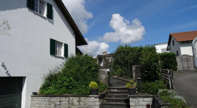 Heidis Gästehaus, Забронировать Отель Отели кантона Швица с парковкой, Парковка