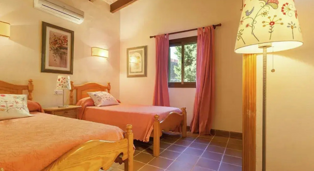 Коттедж Villa in Mallorca Near the Beach