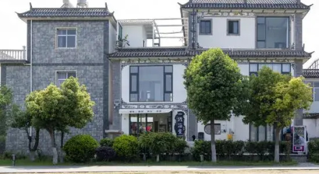 Yunqi Shiguang Seaview Resort Homestay (Dali Longkan Wharf Branch), Prenota Resort Hotel a Dali con parcheggio, Parcheggio