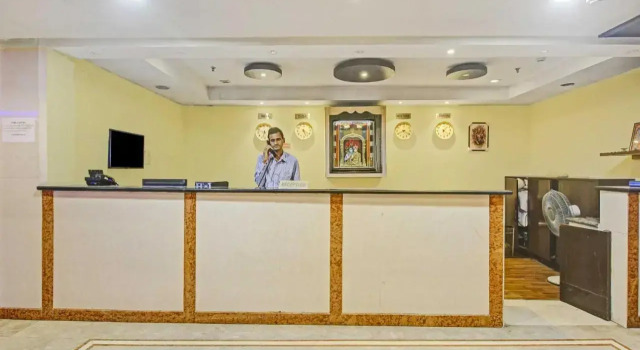 OYO 8754 Miyapur, Rezerwuj Hotel Hajdarabad 