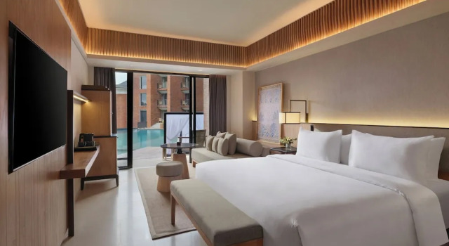 Двухместный номер Superior с балконом и с видом на бассейн Novotel Bali Ubud Resort