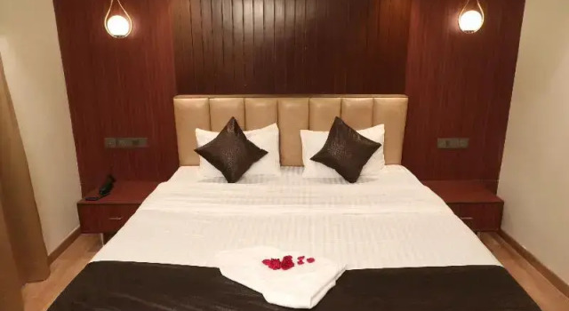 Номер Deluxe The Lake Hotel