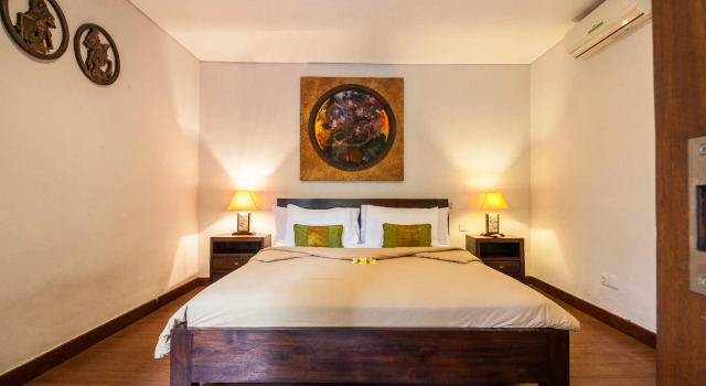 Surya Mas Villa, Rezervovat Vila Hotely v Badung se snídaní, Snídaně