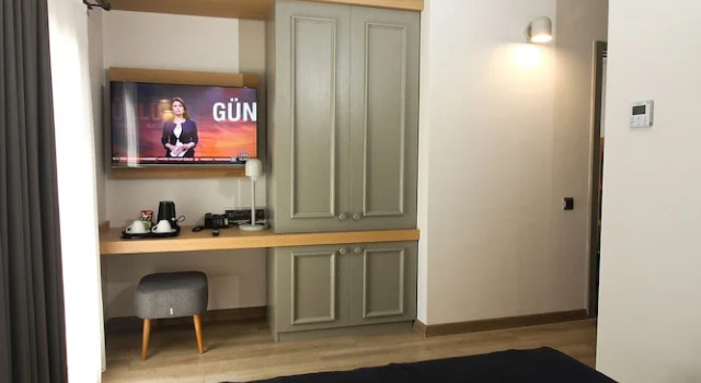 Номер Classic Mellow Blue Hotel
