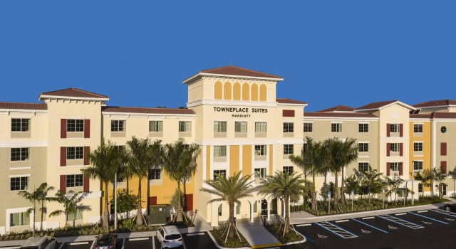 TownePlace Suites by Marriott Fort Myers Estero, Забронировать Отель Истеро Fort Myers Area