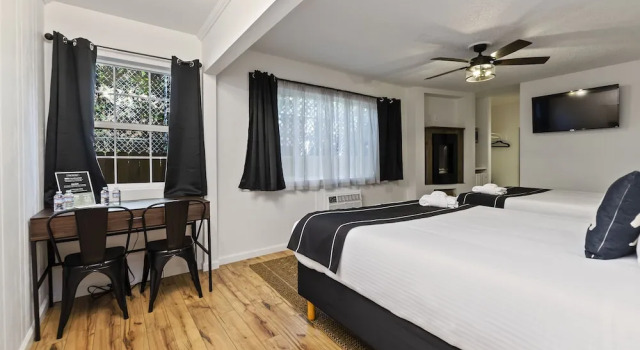Четырёхместный номер Classic The Jeffrey Hotel