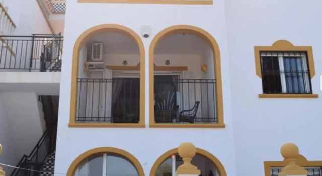 Апартаменты Molino Blanco Apartment 6 - Facing Park