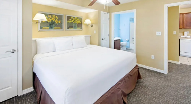 Вилла Grand Holiday Inn Club Vacations Hill Country Resort
