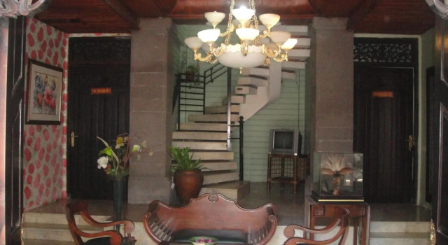Klungkung Tower Hotel, Prenota Hotel Hotel a Bali con parcheggio, Parcheggio