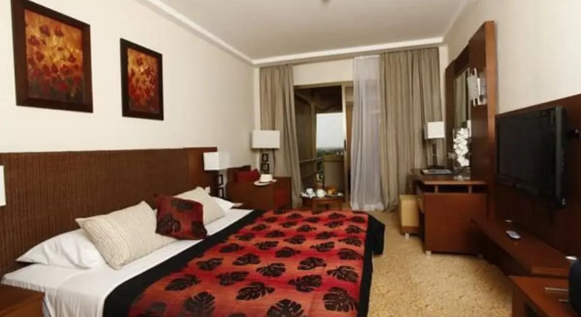 Ledger Plaza Bissau