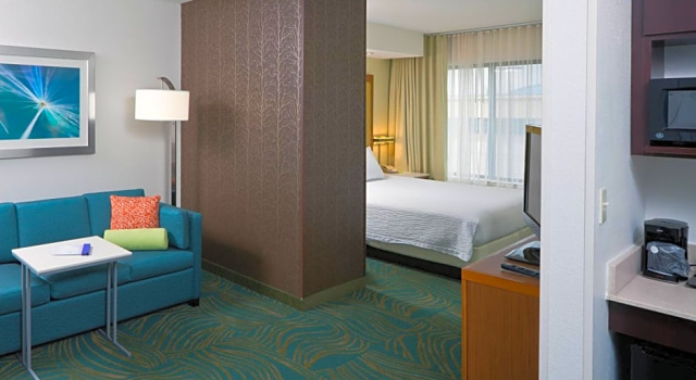 Студия SpringHill Suites by Marriott Lansing West