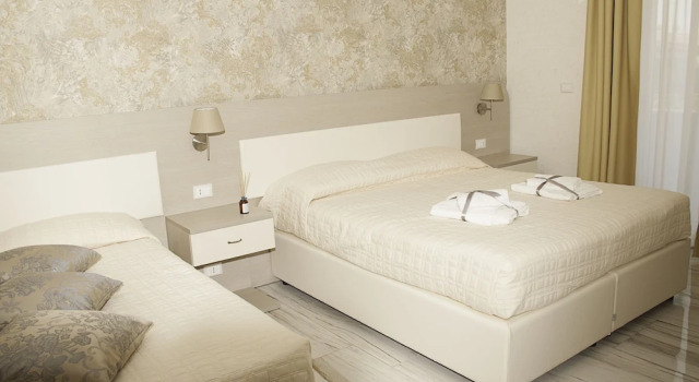 Номер Comfort Rome Airport Inn
