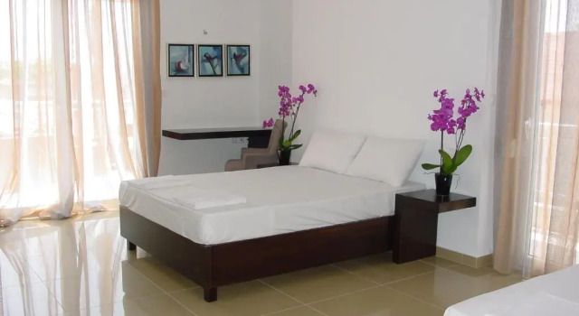 Студия Superior Harisis Apartments