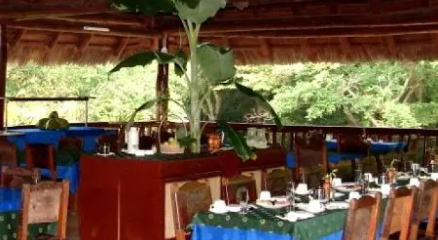 Horizontes Villa El Saltón, Забронировать Вилла Отели Santiago de Cuba Province с бассейном, Бассейн
