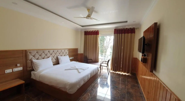 Nomadic Inn