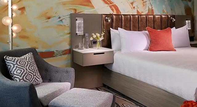 Двухместный номер Standard с балконом и oceanfront Hard Rock Hotel Daytona Beach