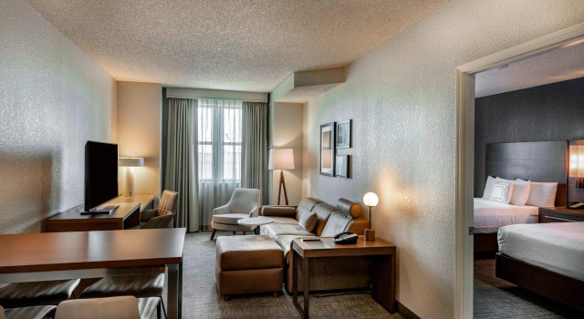 Четырёхместный люкс c 1 комнатой Residence Inn by Marriott Washington, DC National Mall