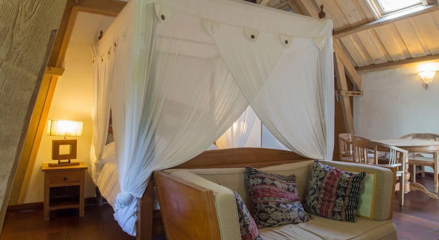 Двухместный номер Luxury с балконом Manoir des Indes, The Originals Relais
