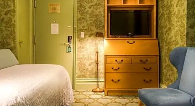 Полулюкс Hotel Wolcott