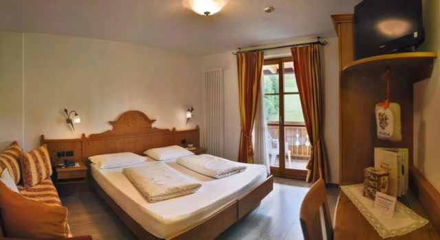 Hotel Maso Col, Забронировать Отель Сан-Мартино-ди-Кастроцца Primiero