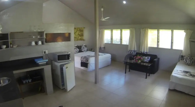 Бунгало Savaii Lagoon Resort