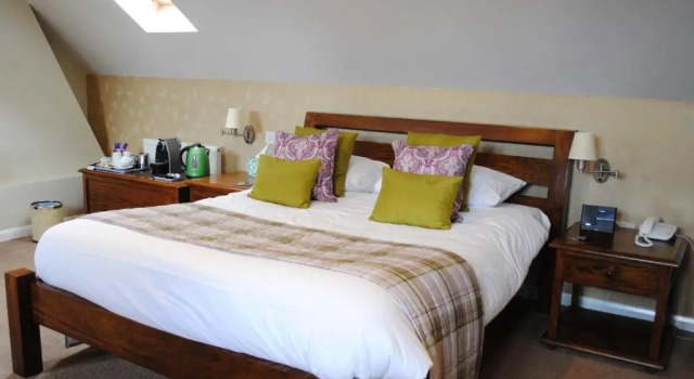 Deluxe suite Marsham Arms Inn