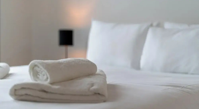 Chic & Stylish 2Bed in Heart of London, London, Забронировать Отель Лондон Большой Лондон, рядом с Роупел-стрит