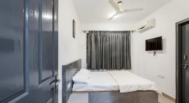 Номер Classic Diamond Suites Service Apartment