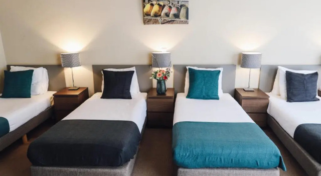 Четырёхместный номер Standard Hotel Corner House