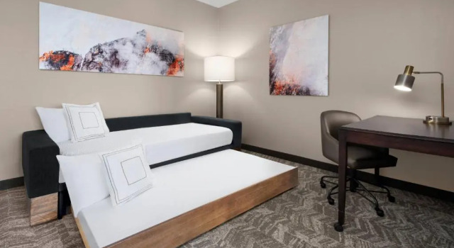 Люкс SpringHill Suites by Marriott Denver Airport